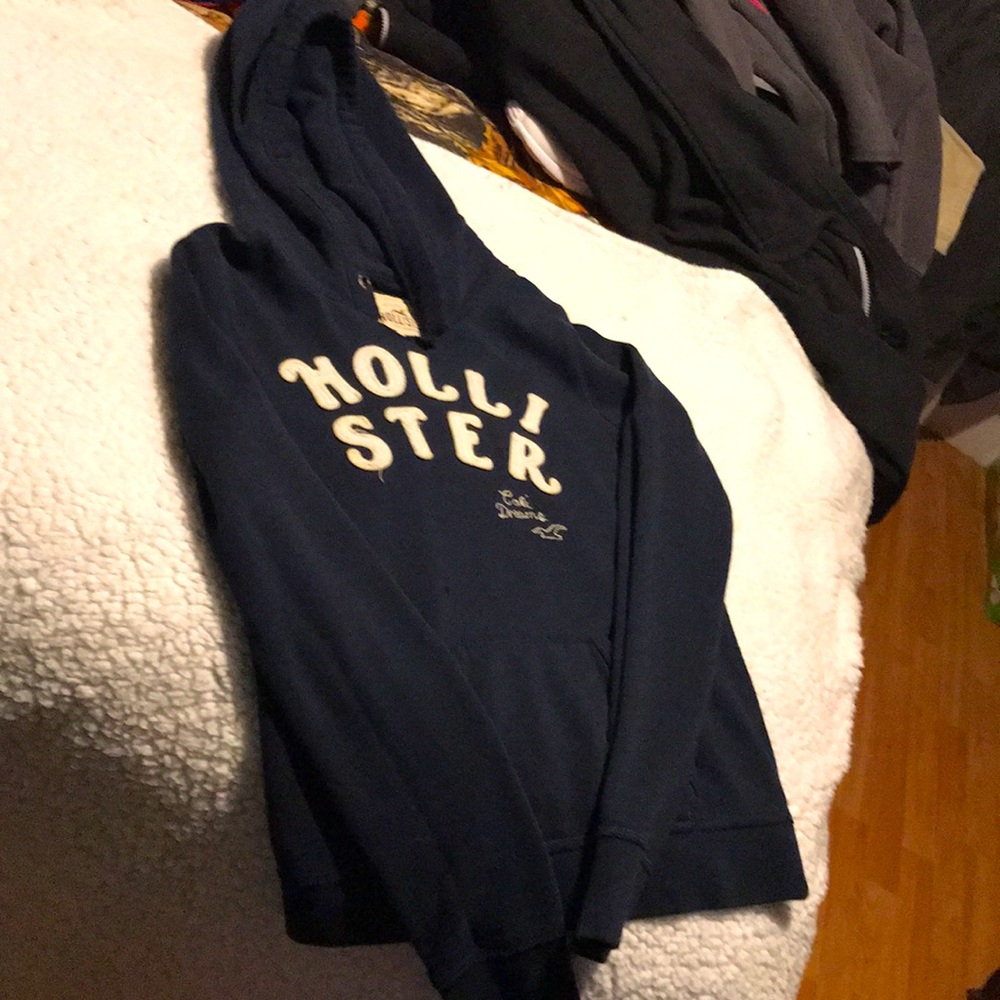 Hollister hoodie
